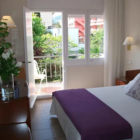 Avenida Hotel Tossa de Mar