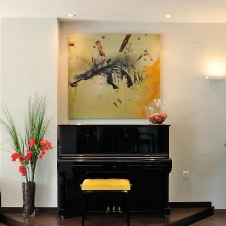 Rvhotels Avenida