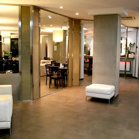 Hotel Avenida Tossa de Mar