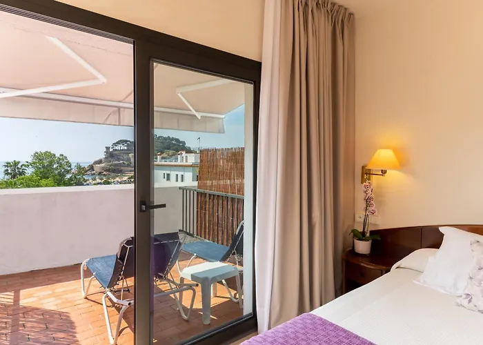 Rvhotels Avenida מלון טוסה דה מאר