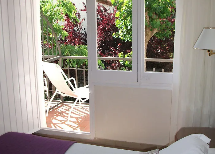 מלון Rvhotels Avenida טוסה דה מאר