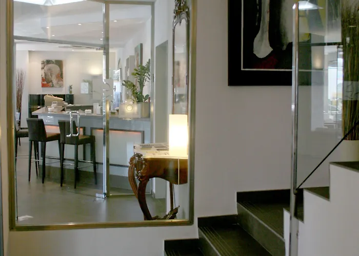 Rvhotels Avenida מלון טוסה דה מאר