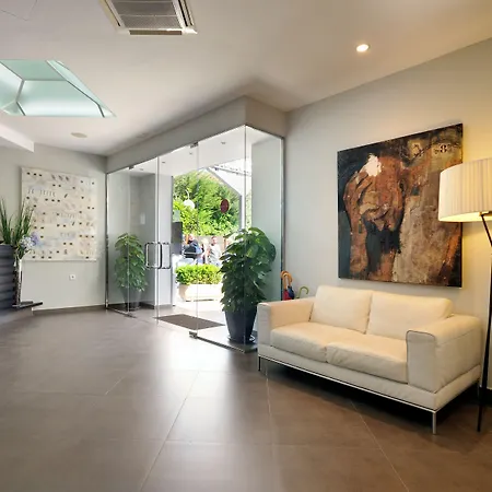 Rvhotels Avenida Ξενοδοχείο