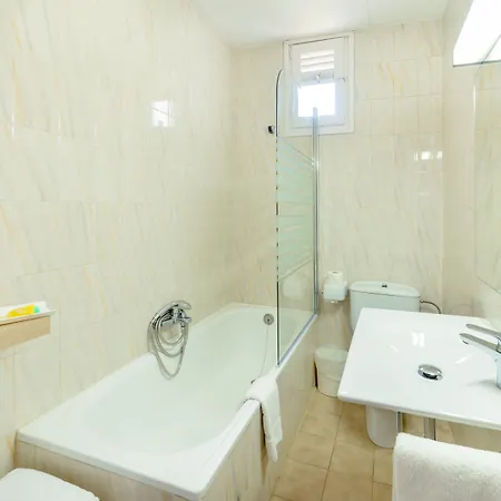Hotel Rvhotels Avenida 2*