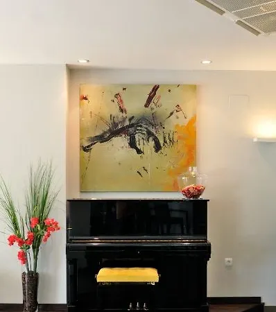 Rvhotels Avenida Hotel