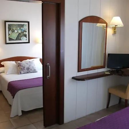 Rvhotels Avenida 2* توسا ذي مار