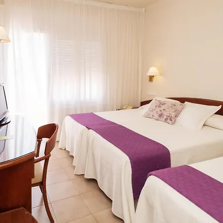 Rvhotels Avenida 2* توسا ذي مار
