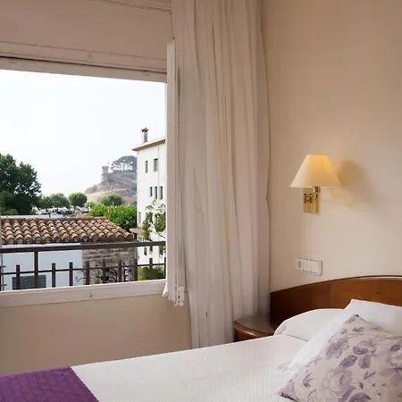 Rvhotels Avenida Отель Тосса-де-Мар