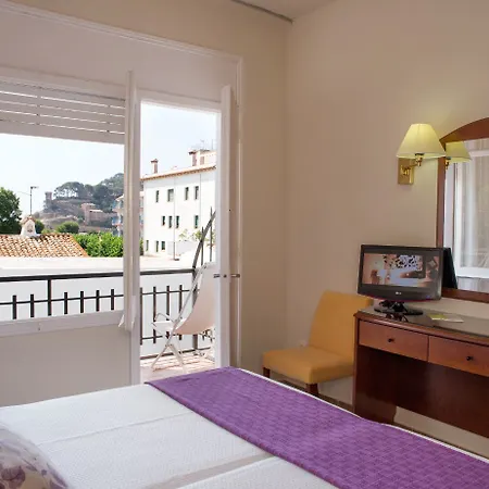 Rvhotels Avenida 2* טוסה דה מאר